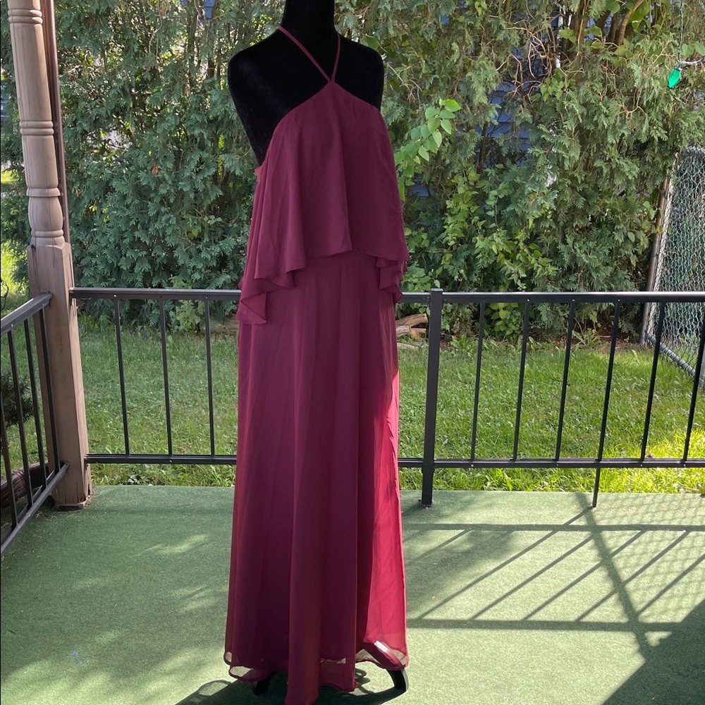 MORILEE  MADELINE GARDNER SIZE M/L elegant  Burgundy Halter Maxi Dress